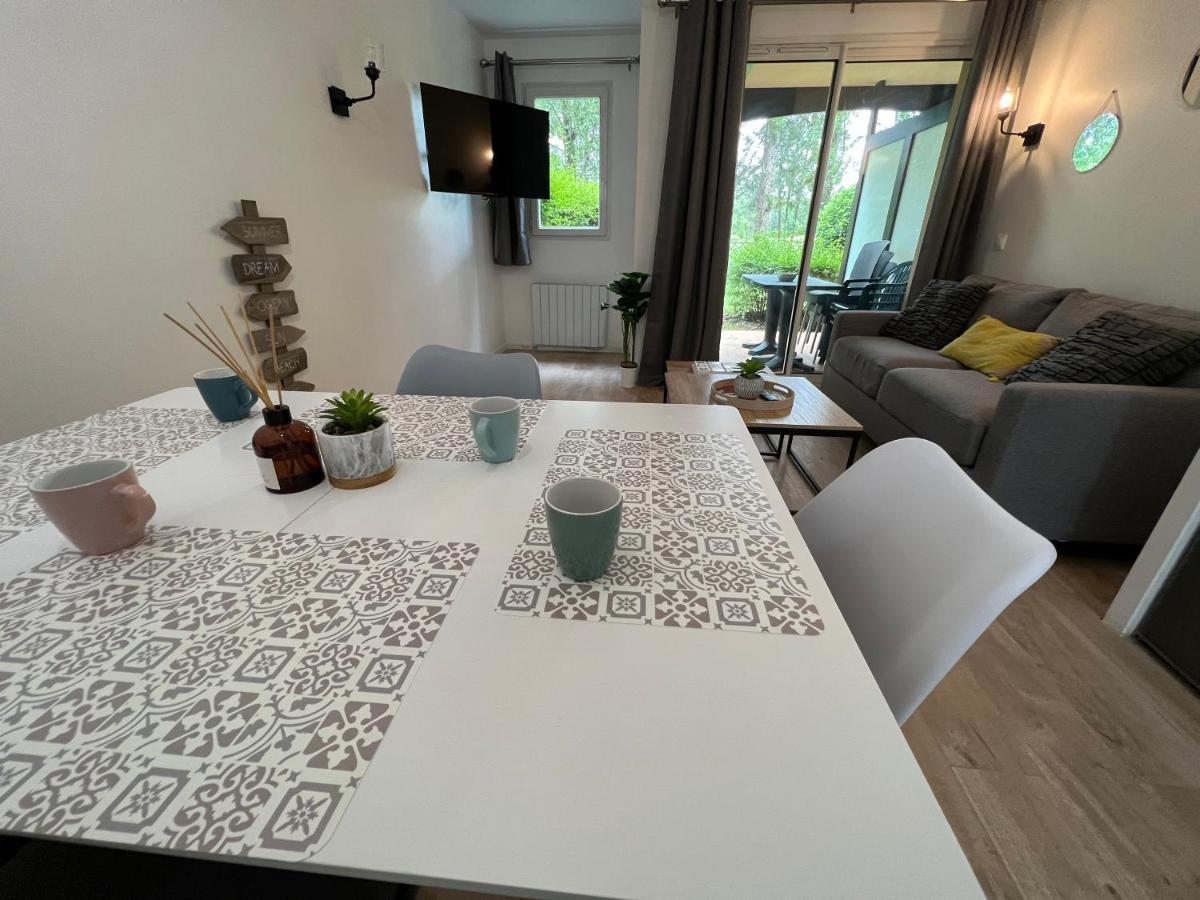 Le Cosy Residence Du Golf Deauville Exteriör bild